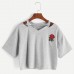 BYDI T-shirt Cropped Rosa Vermelha com Recortes (Cores)